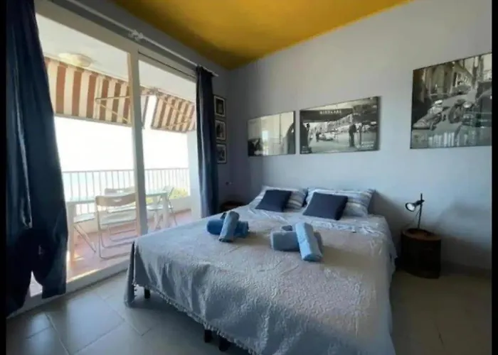 A 10 Passi Dal Mare * Ventimiglia